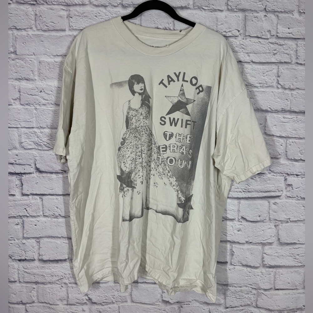 Taylor Swift The Eras Tour Speak Now Graphic Concert T-Shirt Cream Size XXL